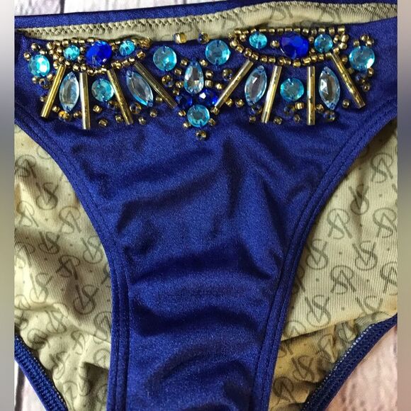 Victoria’s Secret Jeweled Bombshell Miraculous Add-2 Cups Swim Bikini Set 32A/XS - Picture 8 of 13